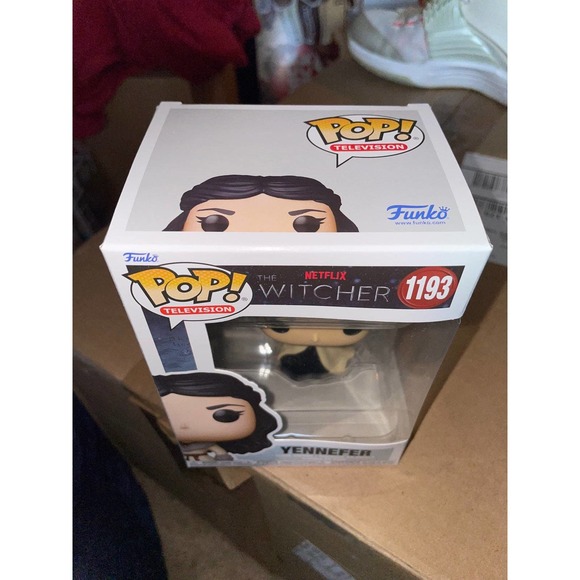 Funjo Pop! Netflix - The Witcher: Yennefer - Picture 8 of 9